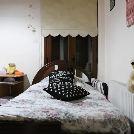 Hostel Georgiou In Action